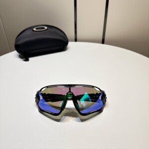 Oakley sunglasses
